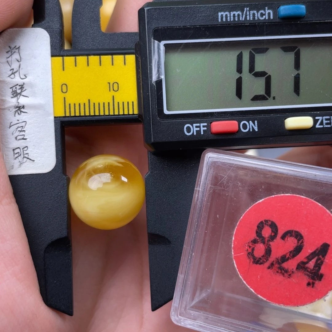 未镶嵌蜜蜡珠宝奇石微瑕