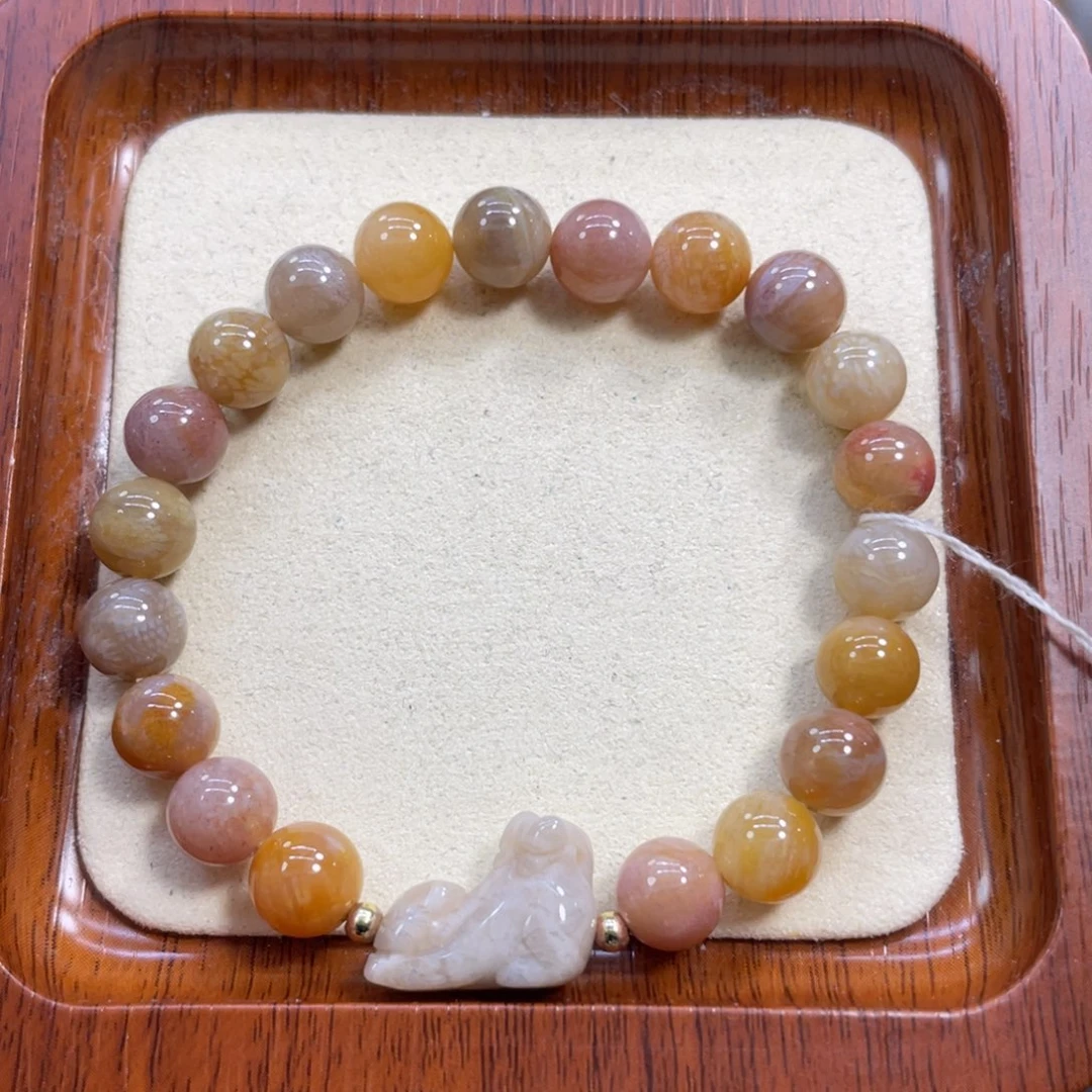 硅化玉未镶嵌颈饰k9