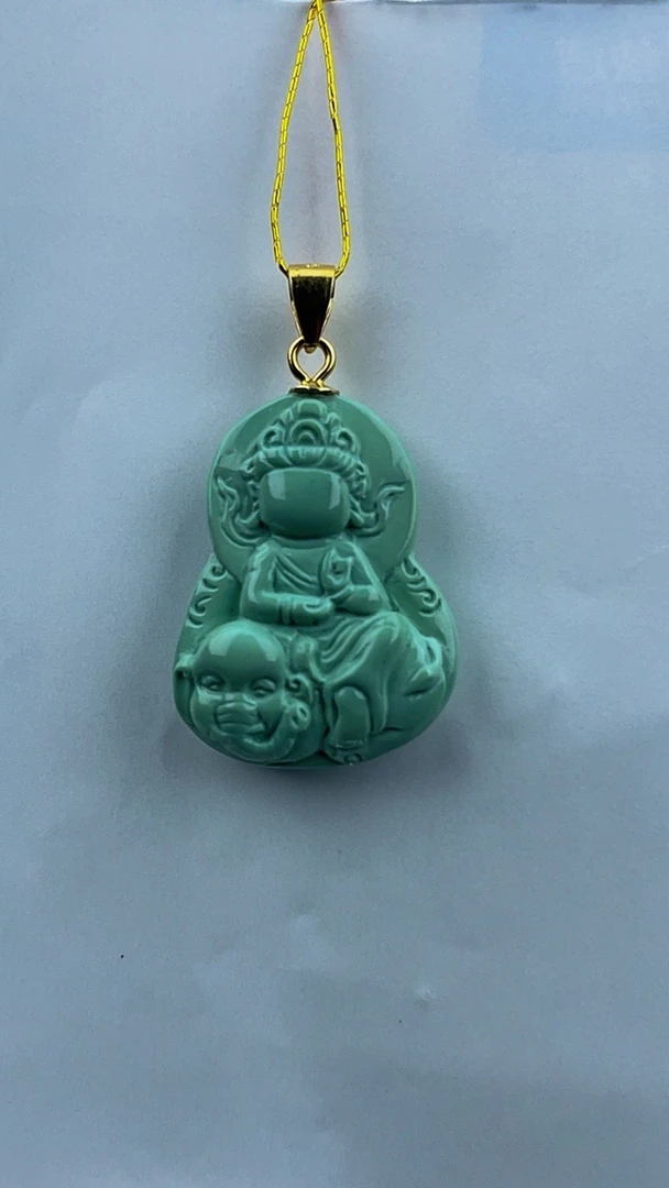 天然原矿绿松石雕刻