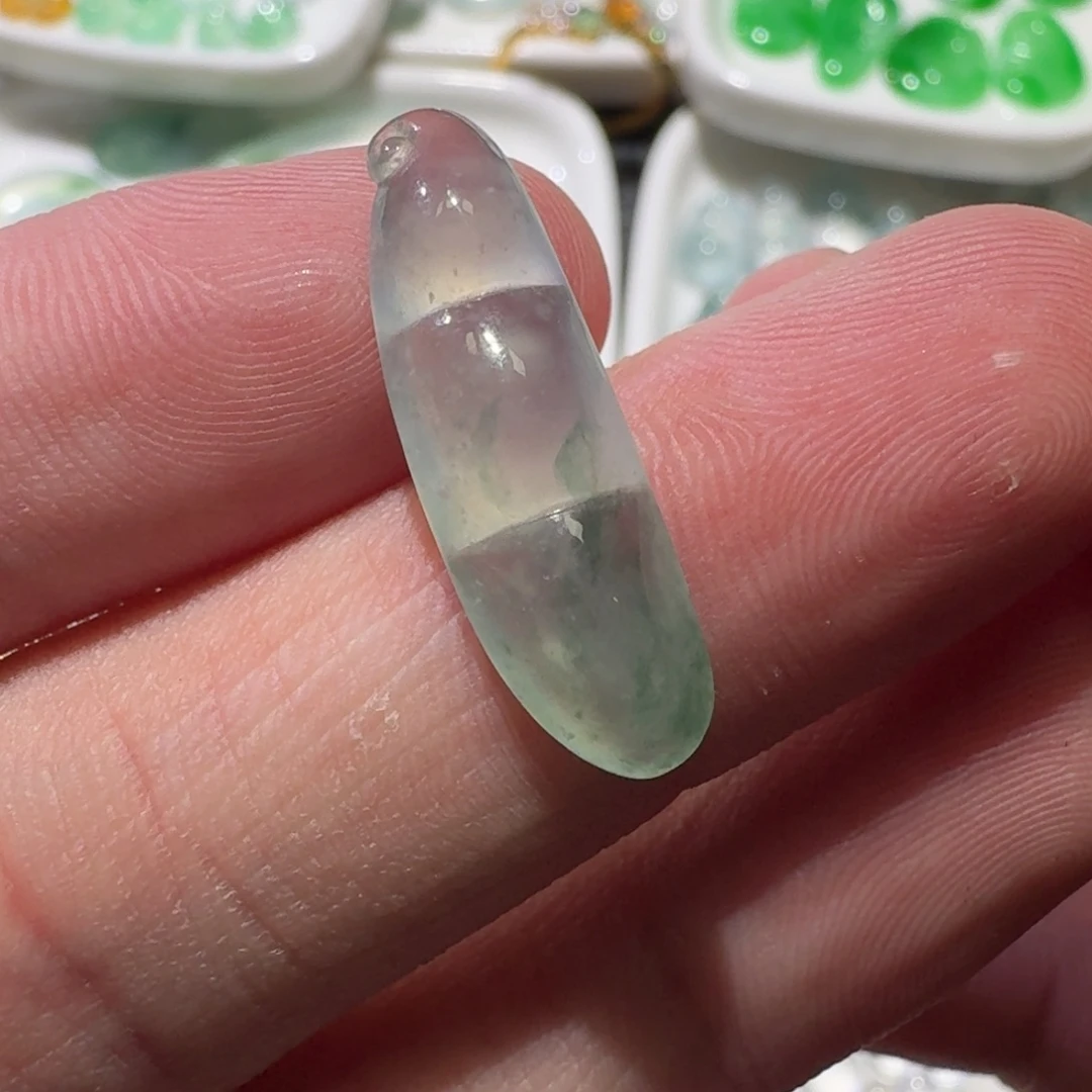颈饰未镶嵌翡翠豆子