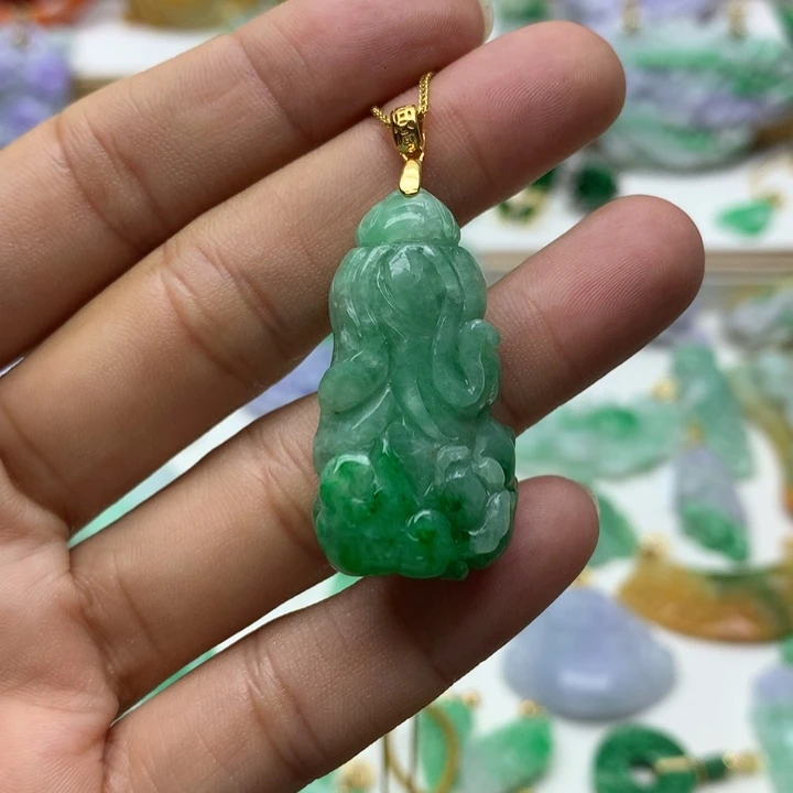 颈饰未镶嵌翡翠翡翠