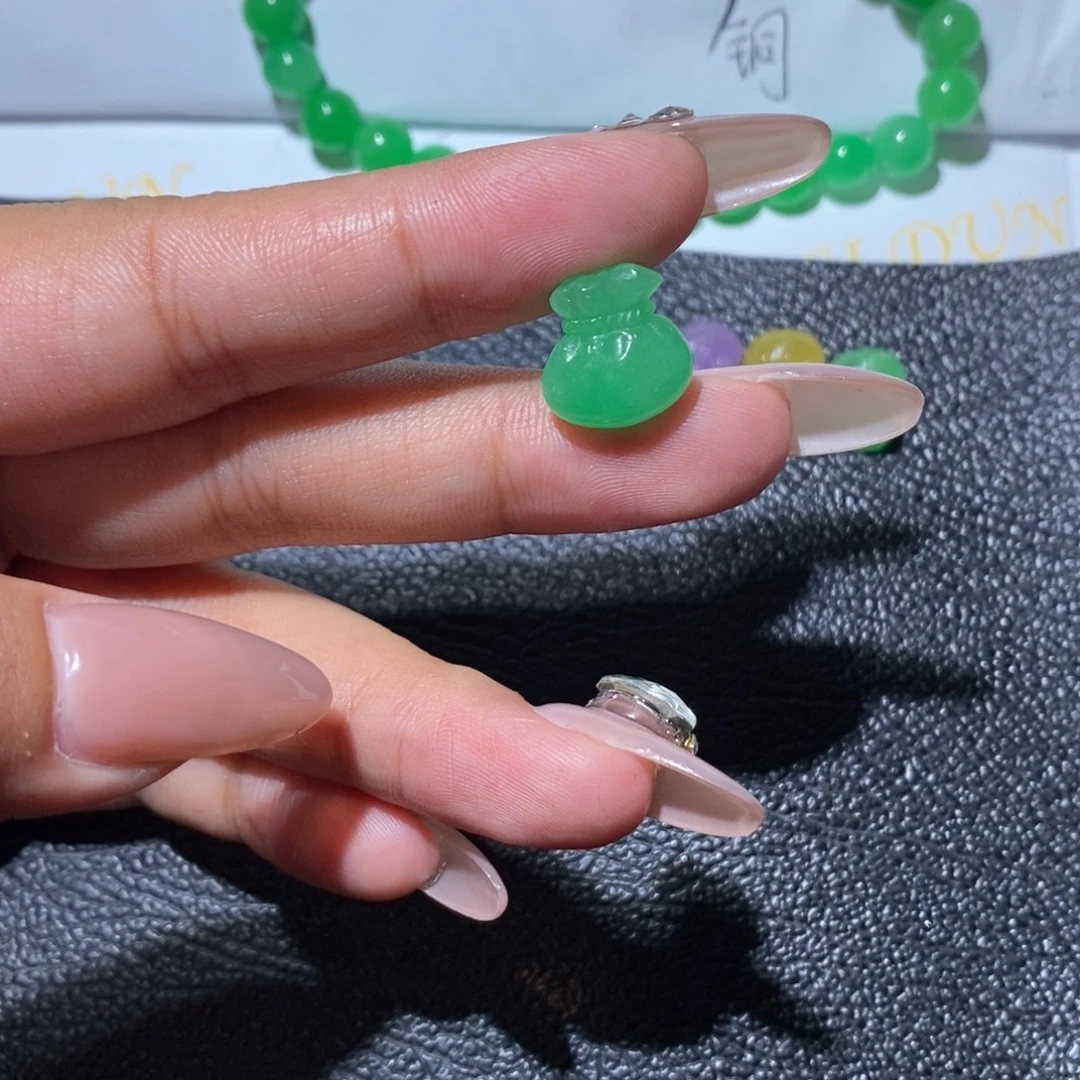 翡翠散珠无镶嵌201