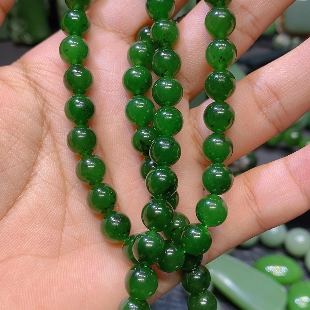 和田玉（碧玉）未镶嵌颈饰