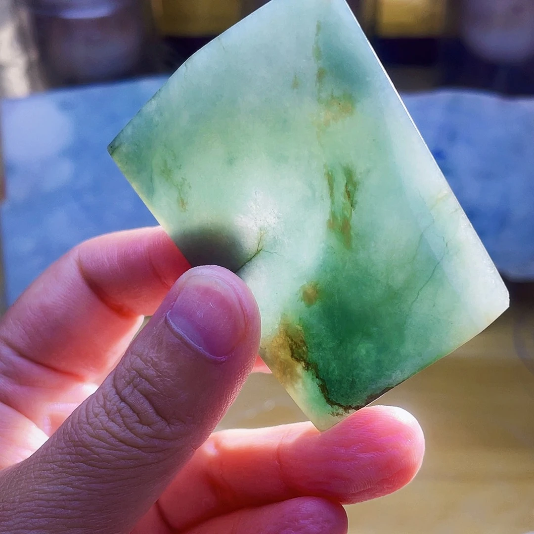 翡翠未镶嵌颈饰毛料56