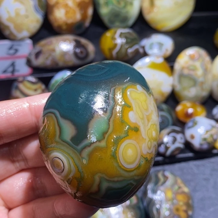 玛瑙/玉髓未镶嵌珠宝奇石97