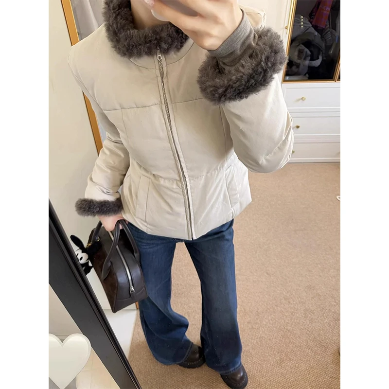 复古港风卡其色毛绒立领棉服外套女冬季新款设计感加厚超好看棉袄