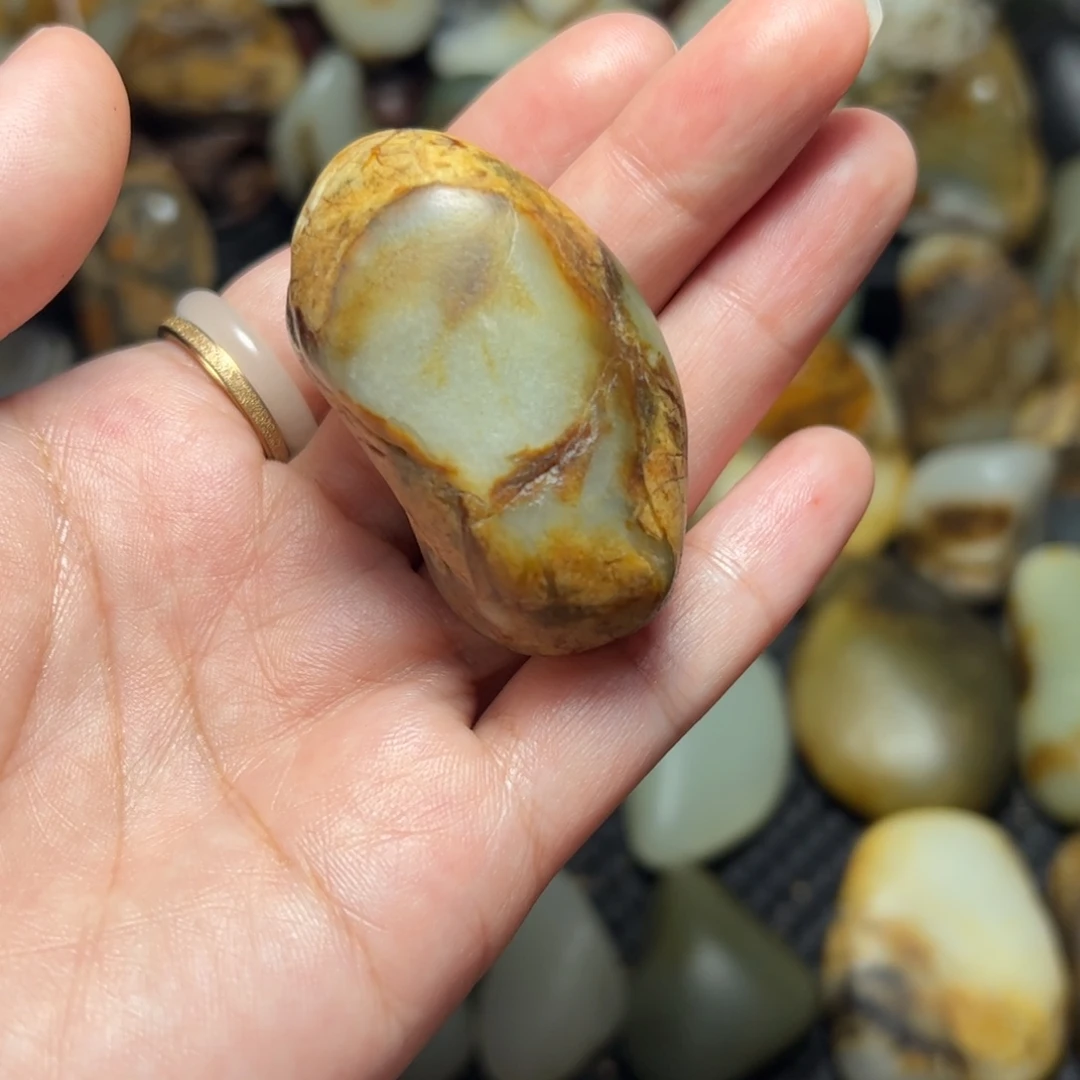 和田玉（青玉）A13未镶嵌