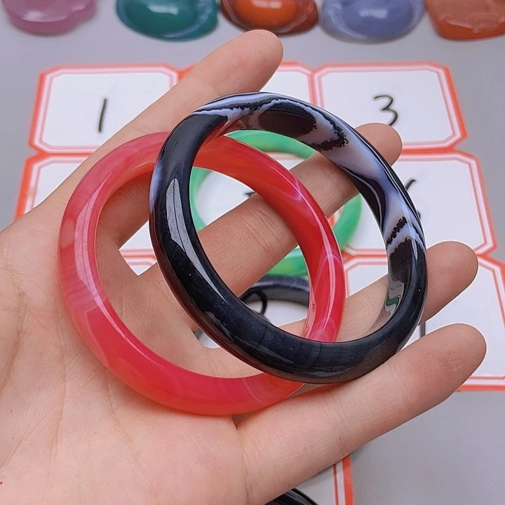 【闪购商品】玛瑙/玉髓未镶嵌珠宝半成品然**物