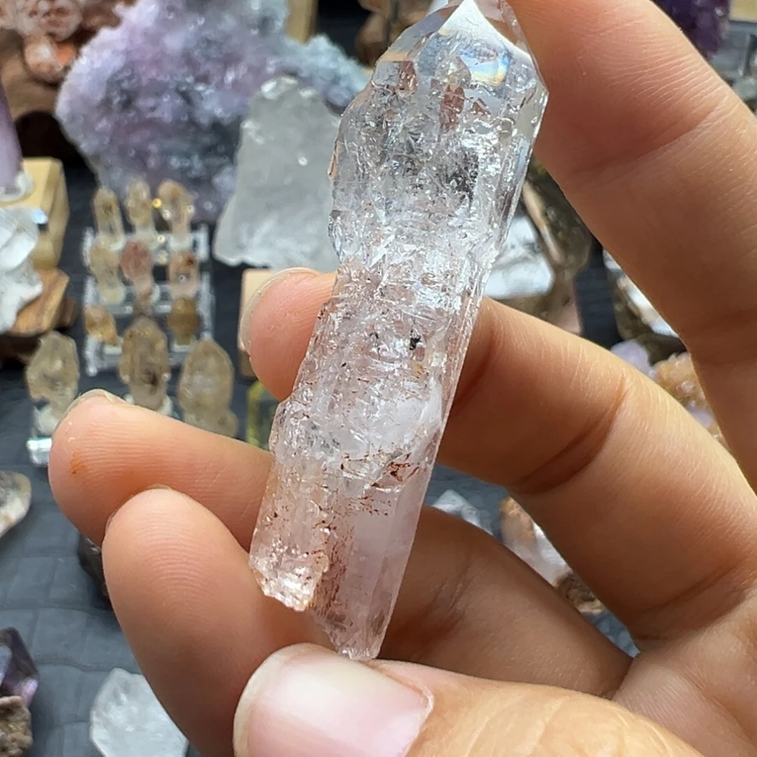 捡****石材红泥骸骨放漏
