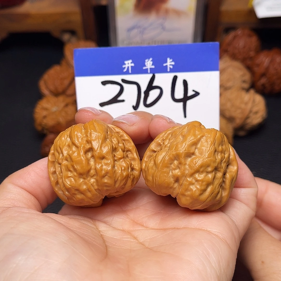 文玩核桃把件蛙蛙36尺。