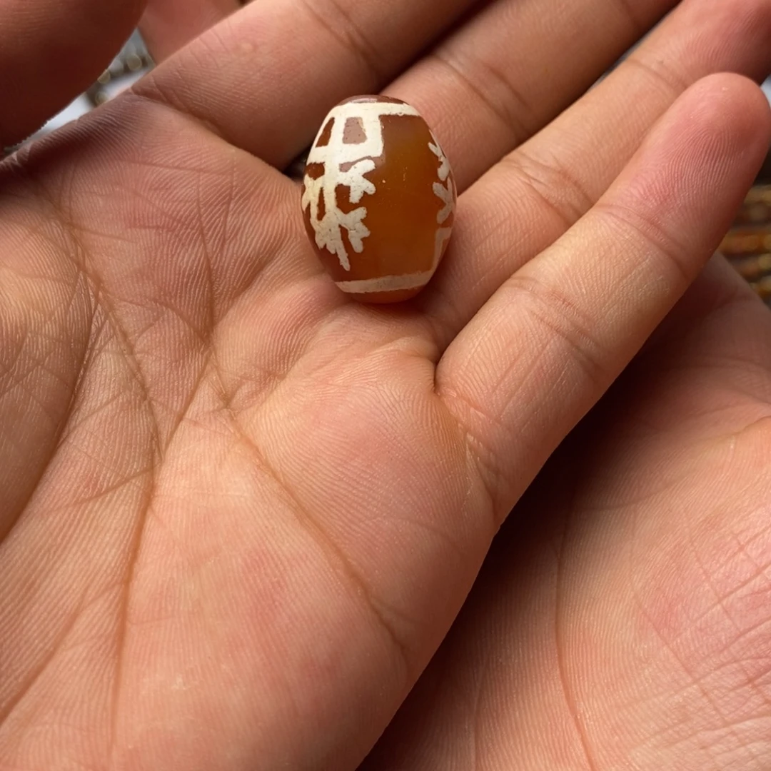 未镶嵌颈饰玛瑙/玉髓