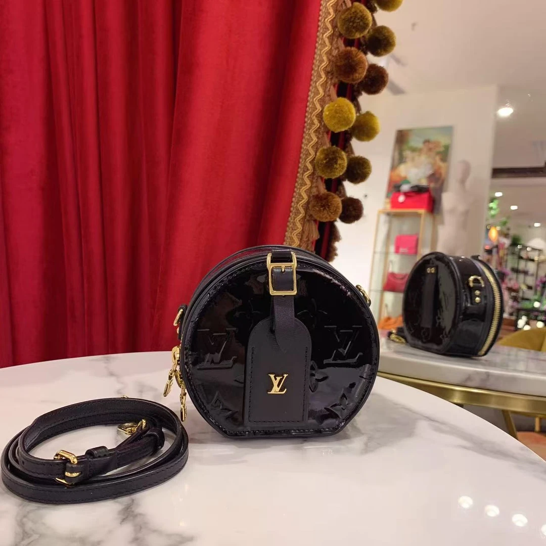 95新 LouisVuitton/路易威登 GGS圆饼包mini黑色漆皮芯片24553397