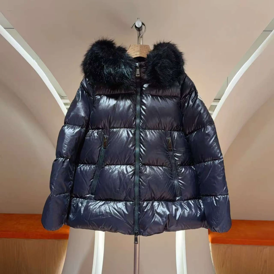 99新 MONCLER 黑色毛领羽绒服1码 肩宽36胸围104衣长62袖长53