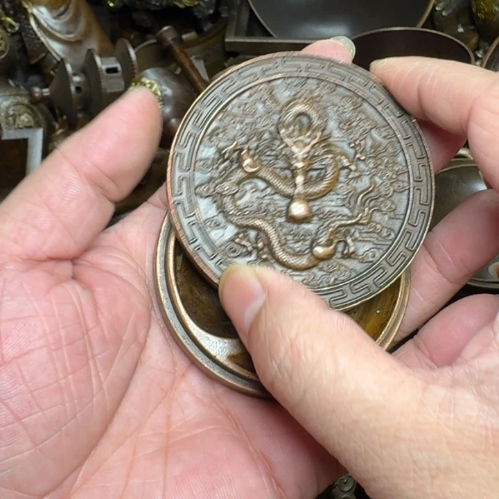 铜器摆件收收藏藏