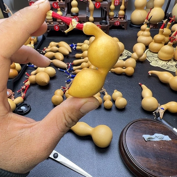 ¹***使文玩葫芦的葫芦娃
