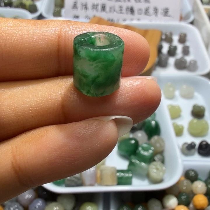 未镶嵌和田玉珠宝半成品