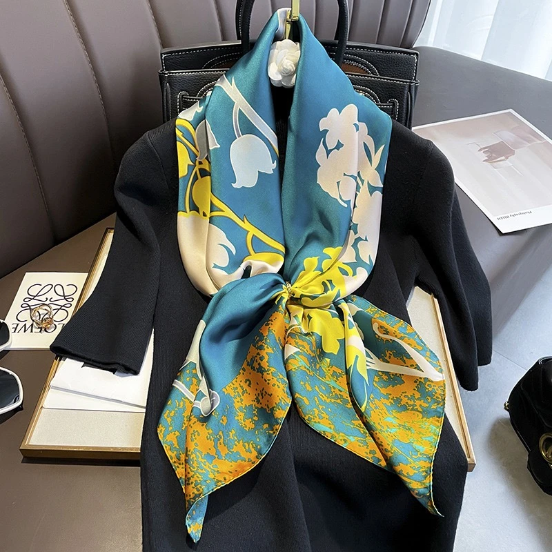 春夏秋新款花卉缎面丝巾约90*90cm大方巾围巾防晒披肩领巾气质