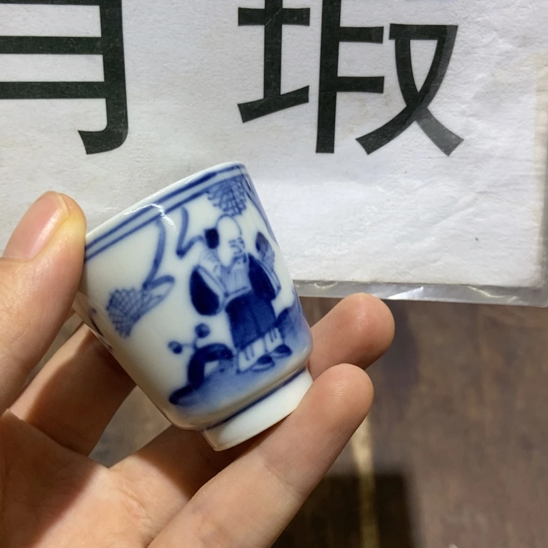摘***行陶瓷艺术品的制作