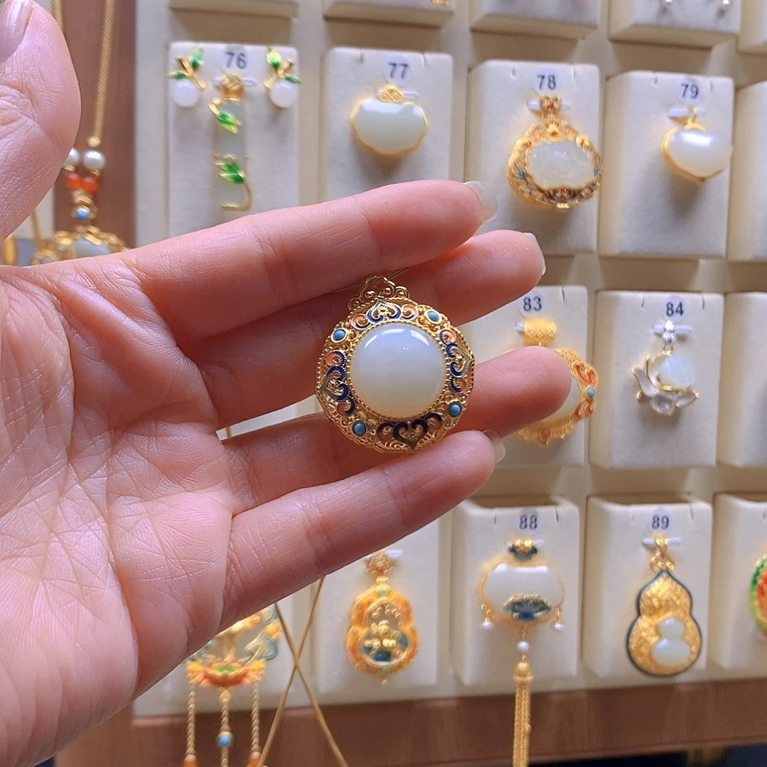 和田玉银S925镶嵌颈饰