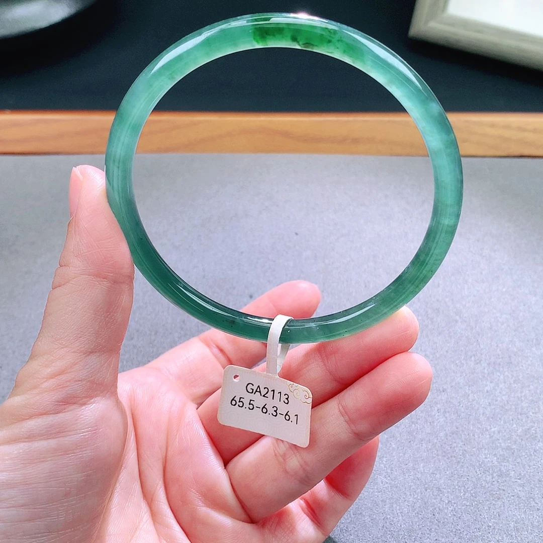 翡翠未镶嵌手镯天然翡翠手镯a货