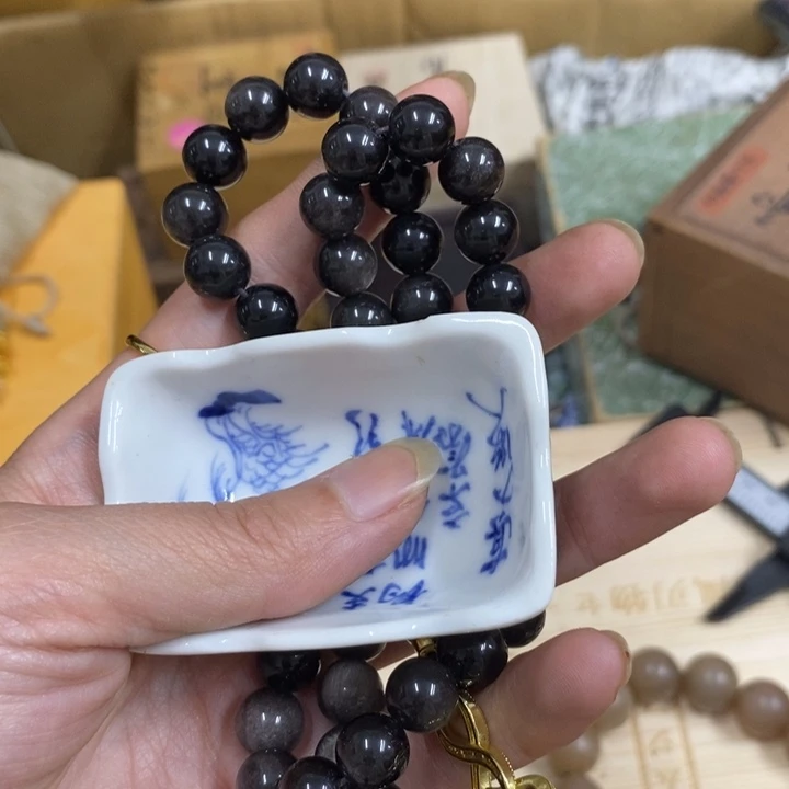 瓷中古工艺品一件