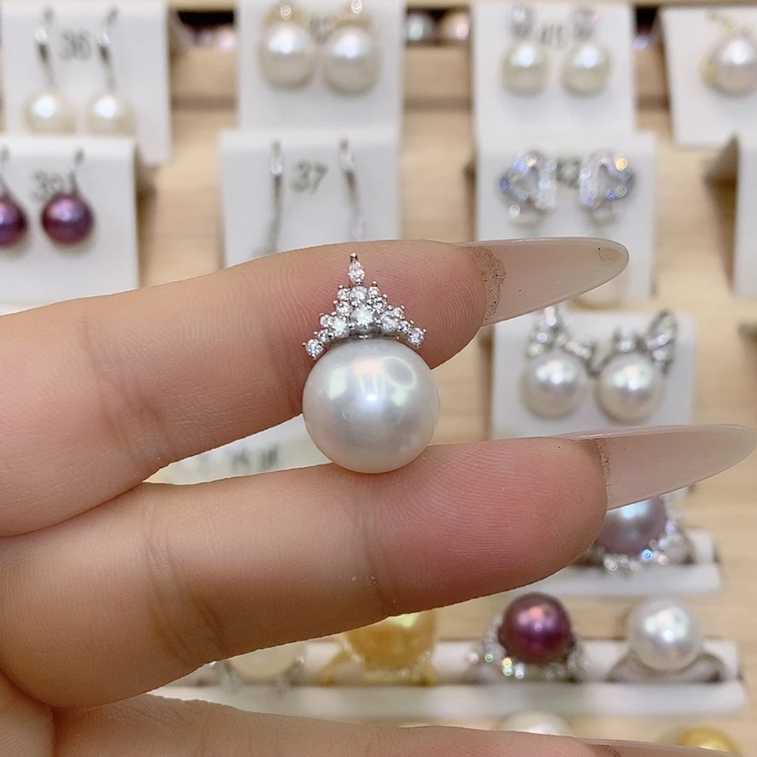 淡水珍珠颈饰合金