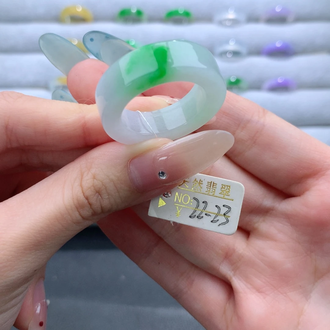 翡翠未镶嵌戒指戒指