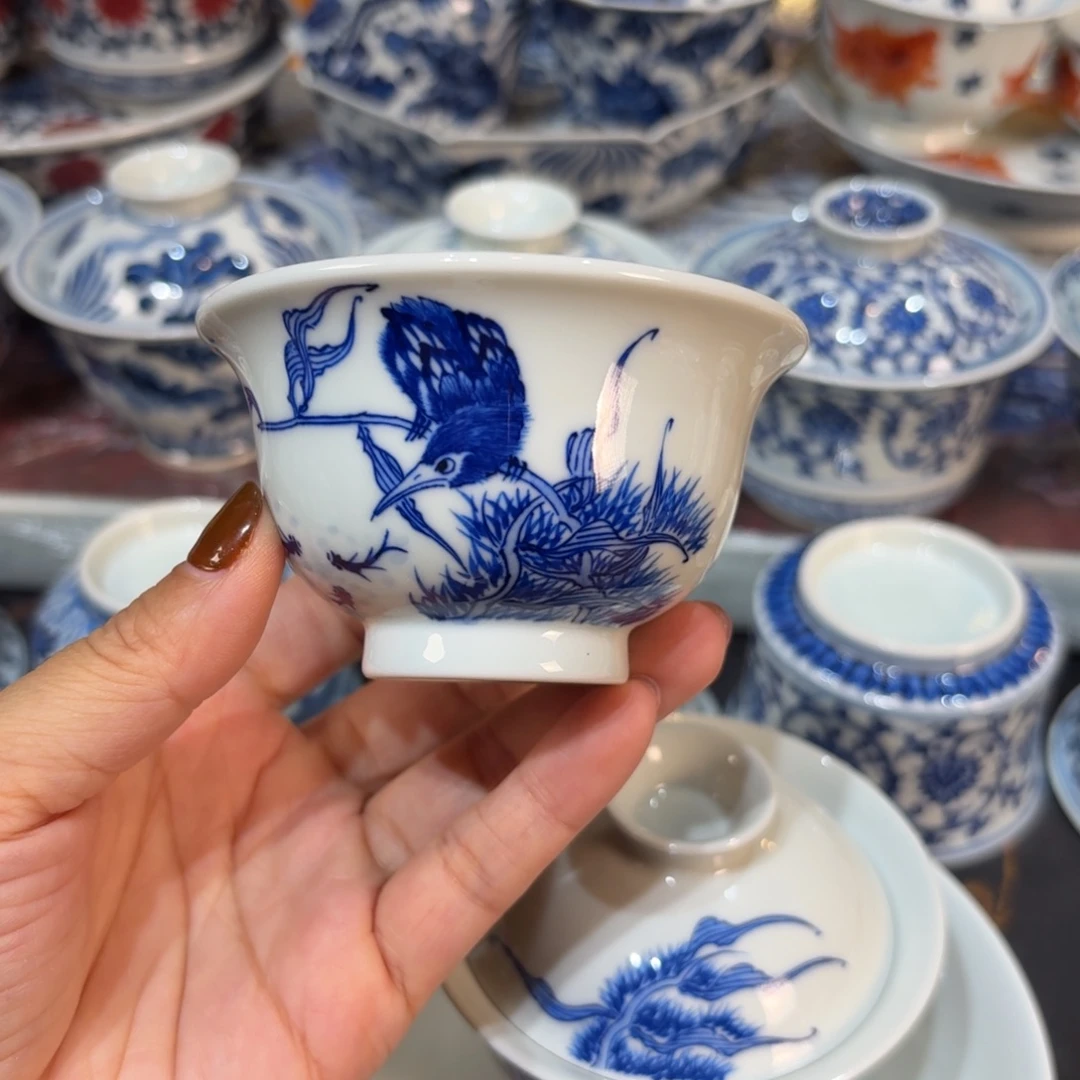 杯子…………………………………………