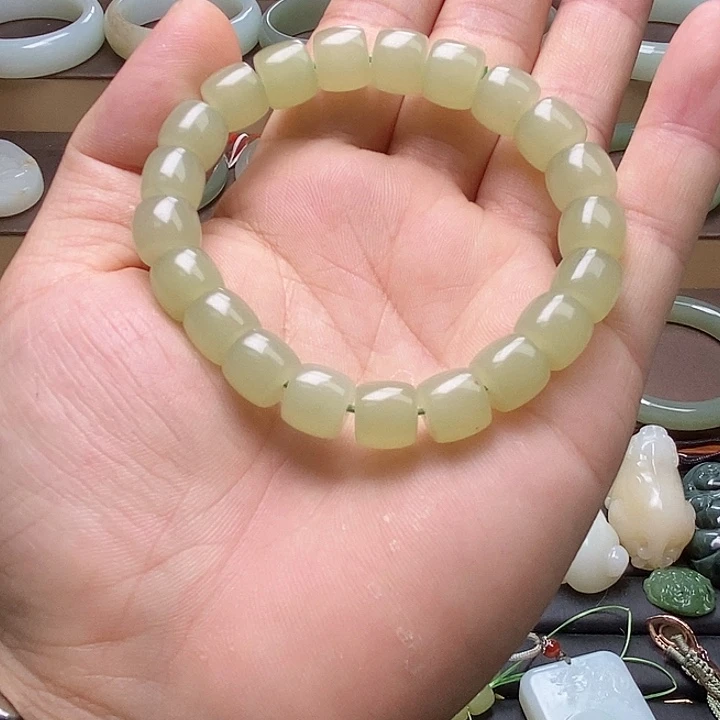 木***槿吊坠(赠链)未镶嵌和田玉