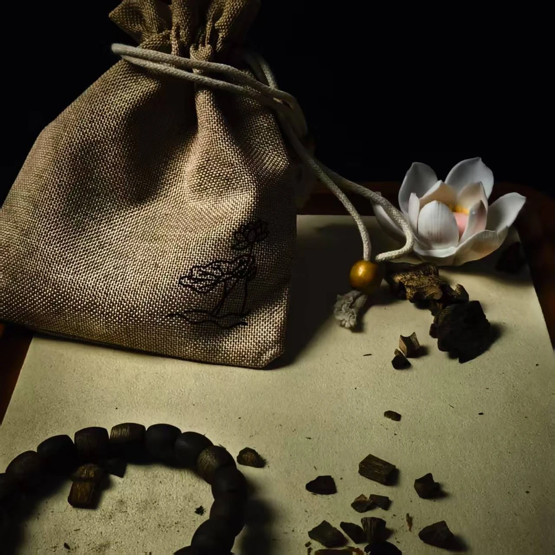 沉香R23沉香木作文创