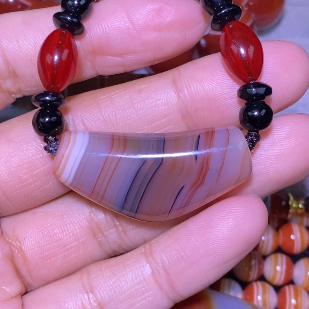 玛瑙/玉髓未镶嵌颈饰