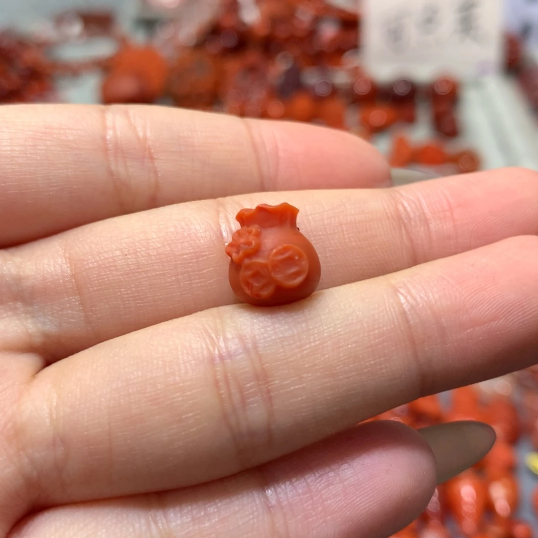 【闪购商品】南红玛瑙钱袋中间打扩2.0不退换未镶嵌发*