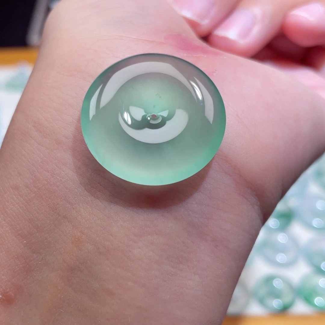 颈饰未镶嵌翡翠扣住