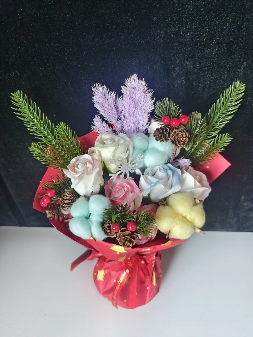 圣诞氛围感直接拉满的永生花束！适合在圣诞节送朋友闺蜜男女朋友