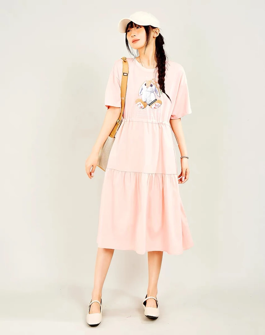 甜美兔子宽松设计感收腰中长少女T恤裙连衣裙