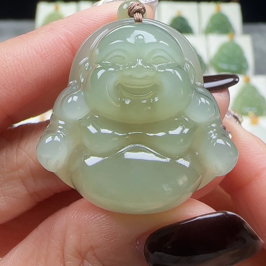 和田玉未镶嵌吊坠(赠链)