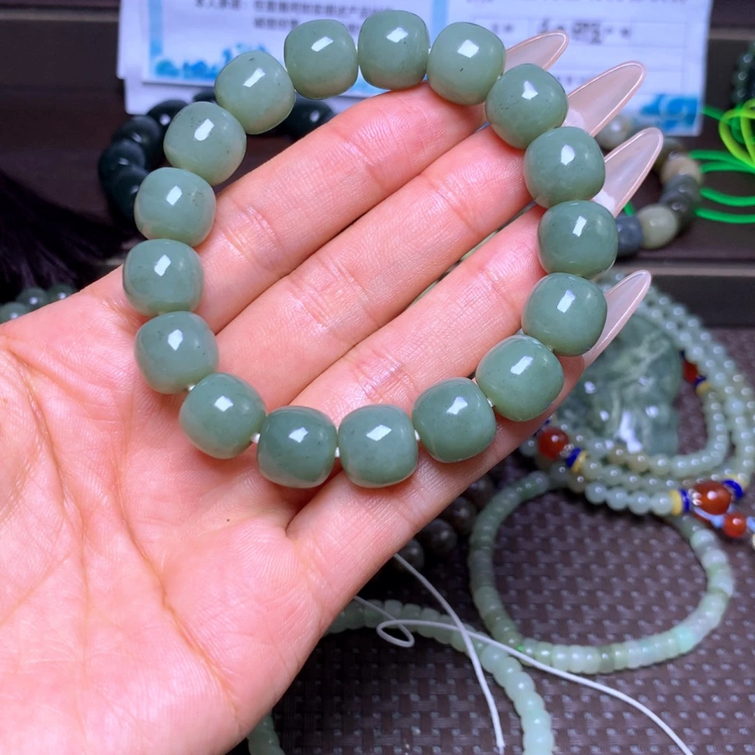 未镶嵌手串和田玉卡13