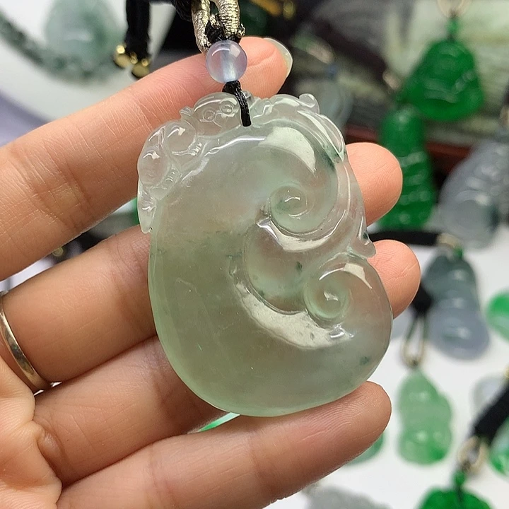 颈饰未镶嵌翡翠源头