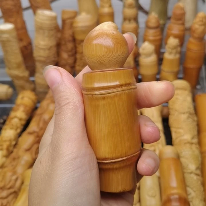 七***尖竹红皮料子顶雕寿星公