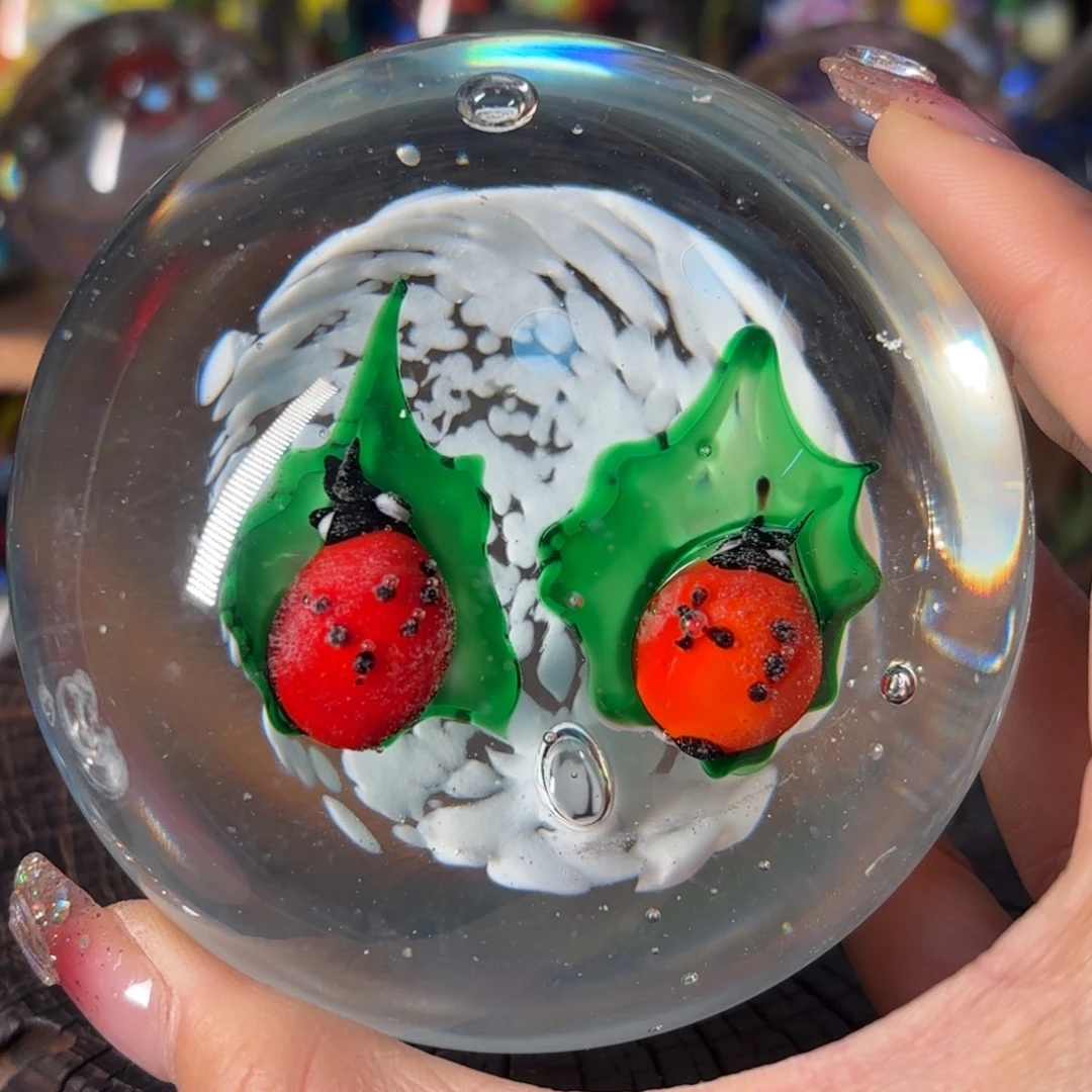 琉璃手工艺品瑕疵