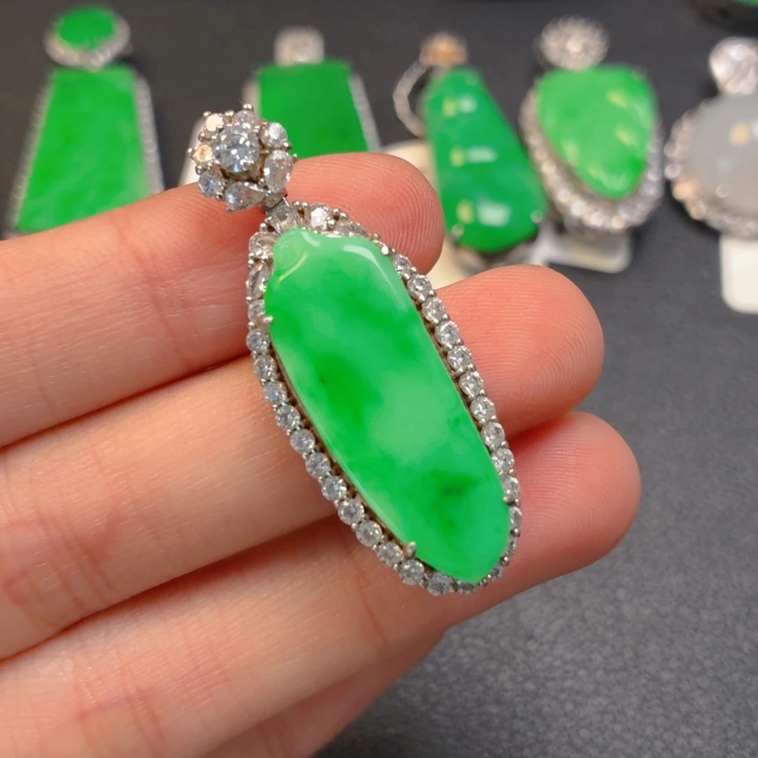 翡翠银S925镶嵌颈饰