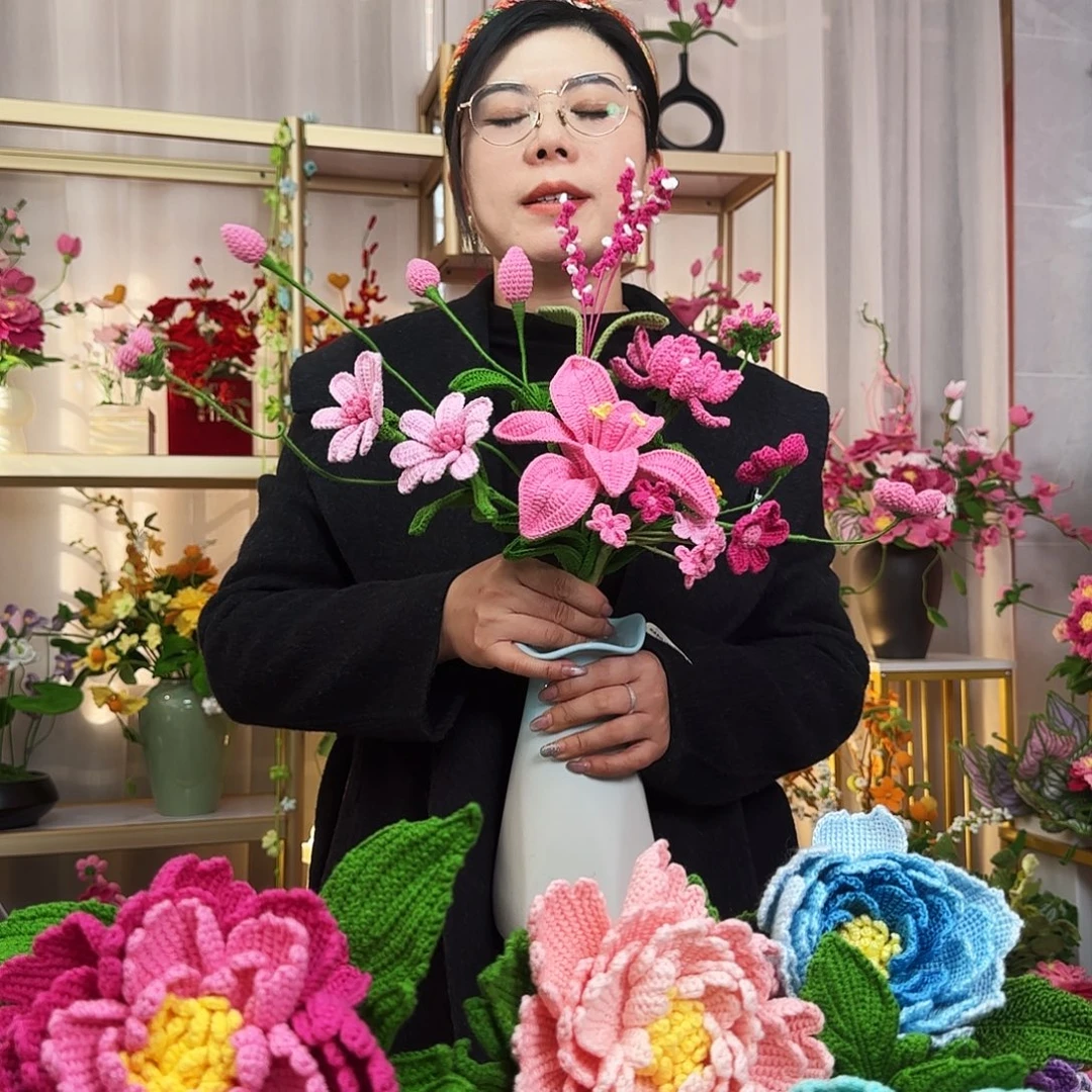 纯手工钩织手工钩织设计花束