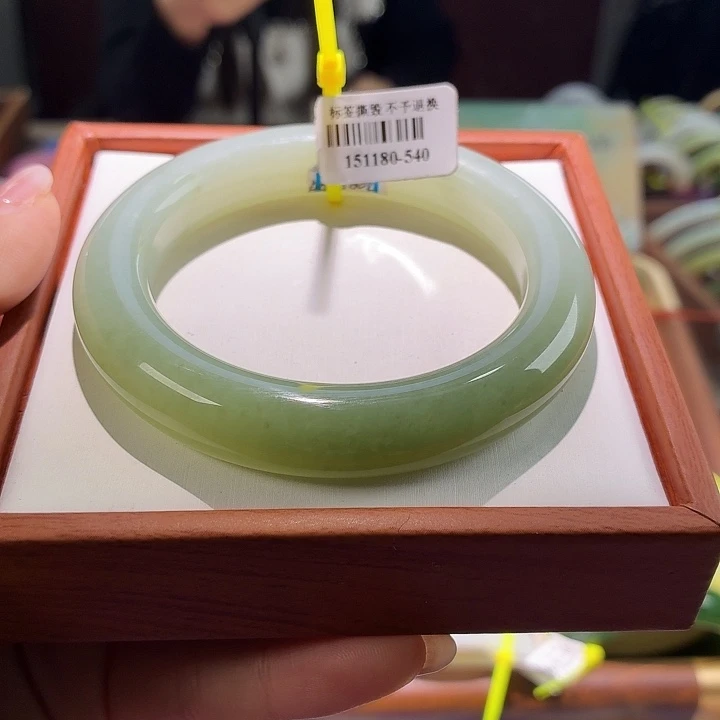 和田玉未镶嵌手镯41 57.58