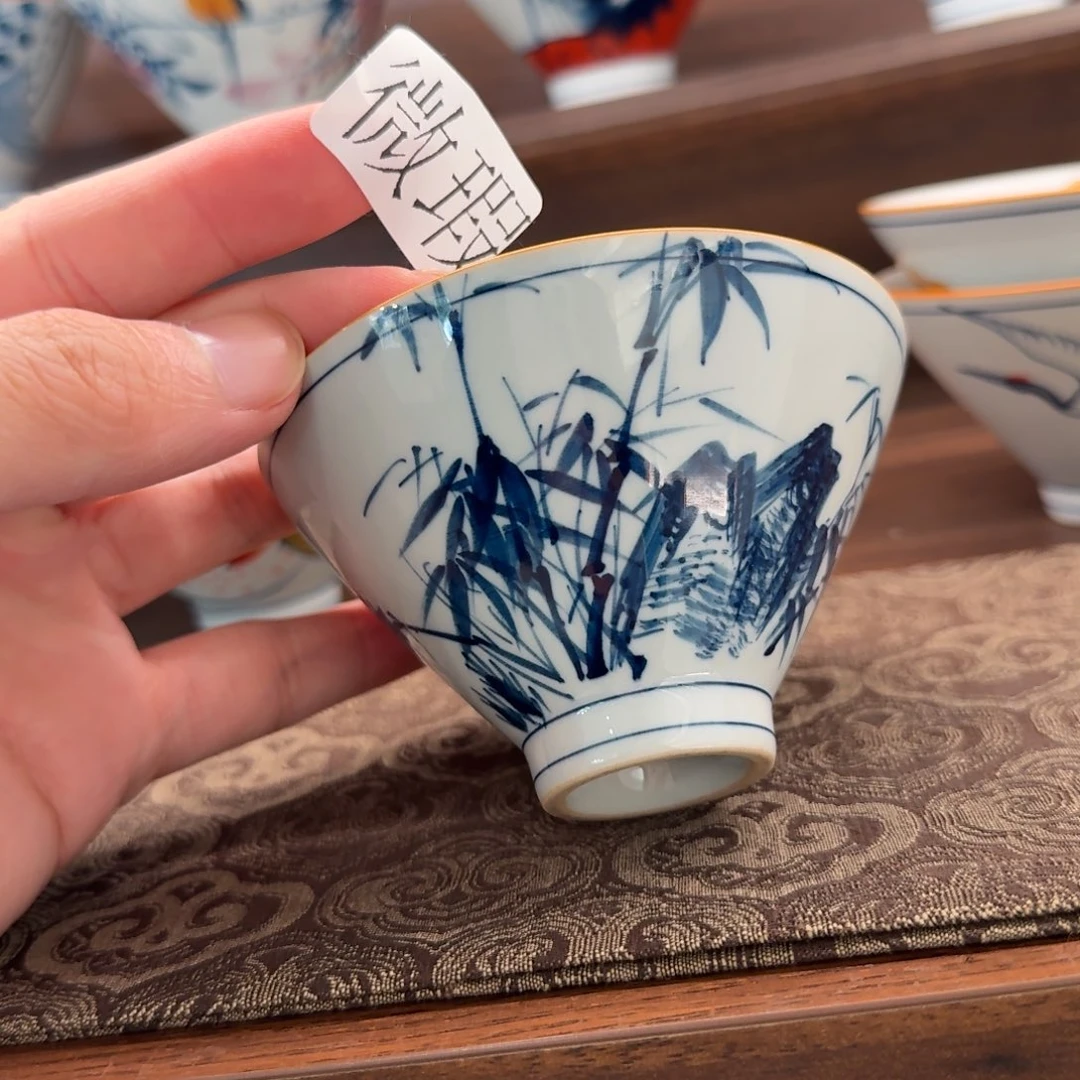 釉下手绘茶具微瑕