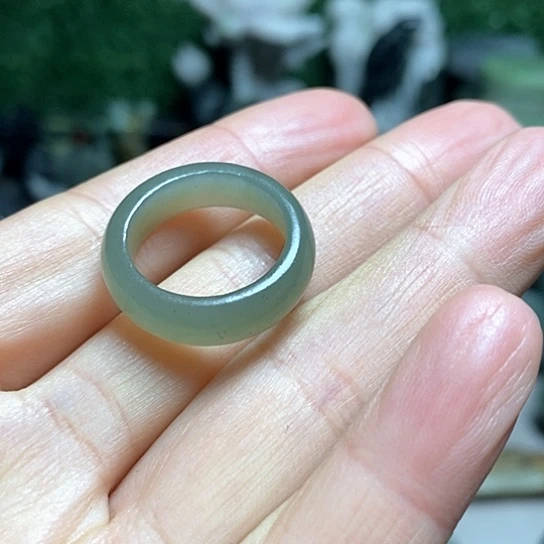 未镶嵌和田玉（糖玉）珠宝半成品