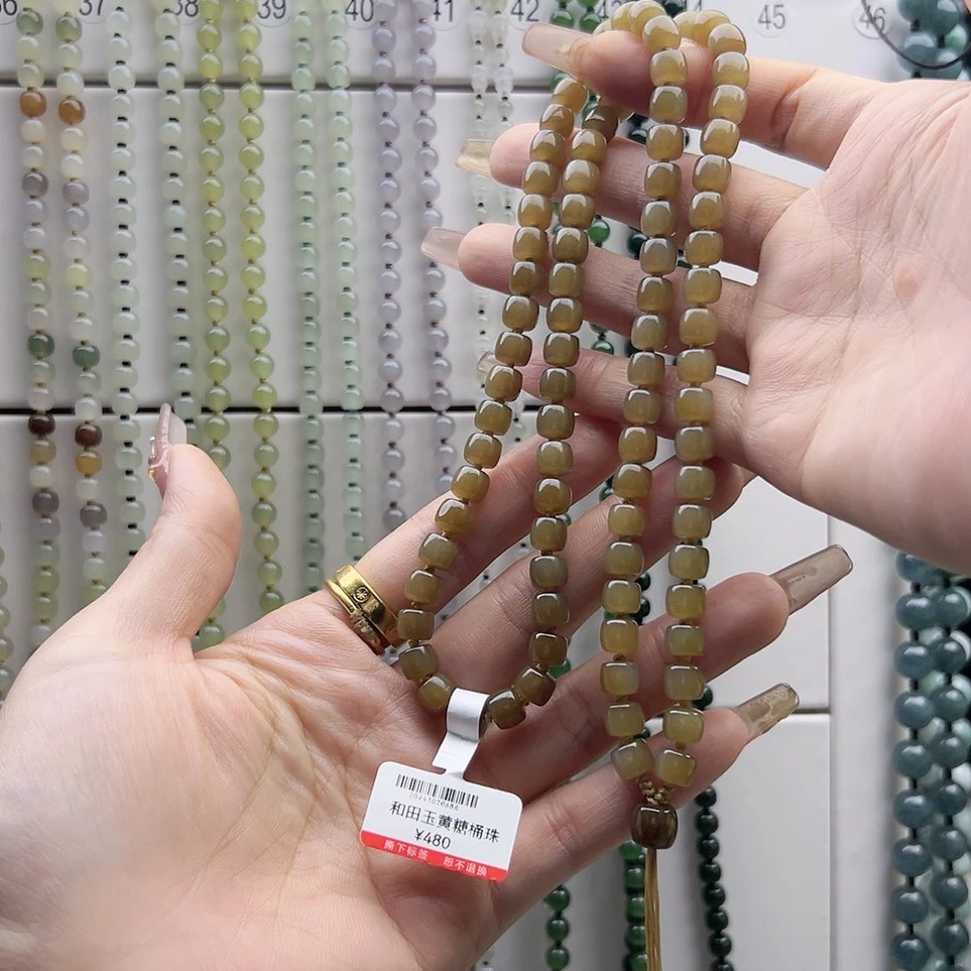 和田玉颈饰未镶嵌颖****宝