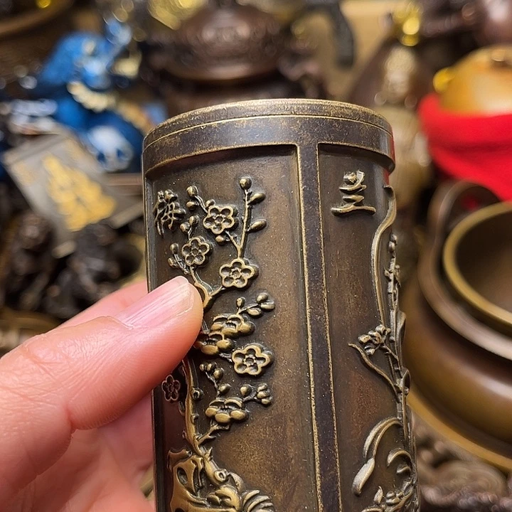 精美铜器批发档口