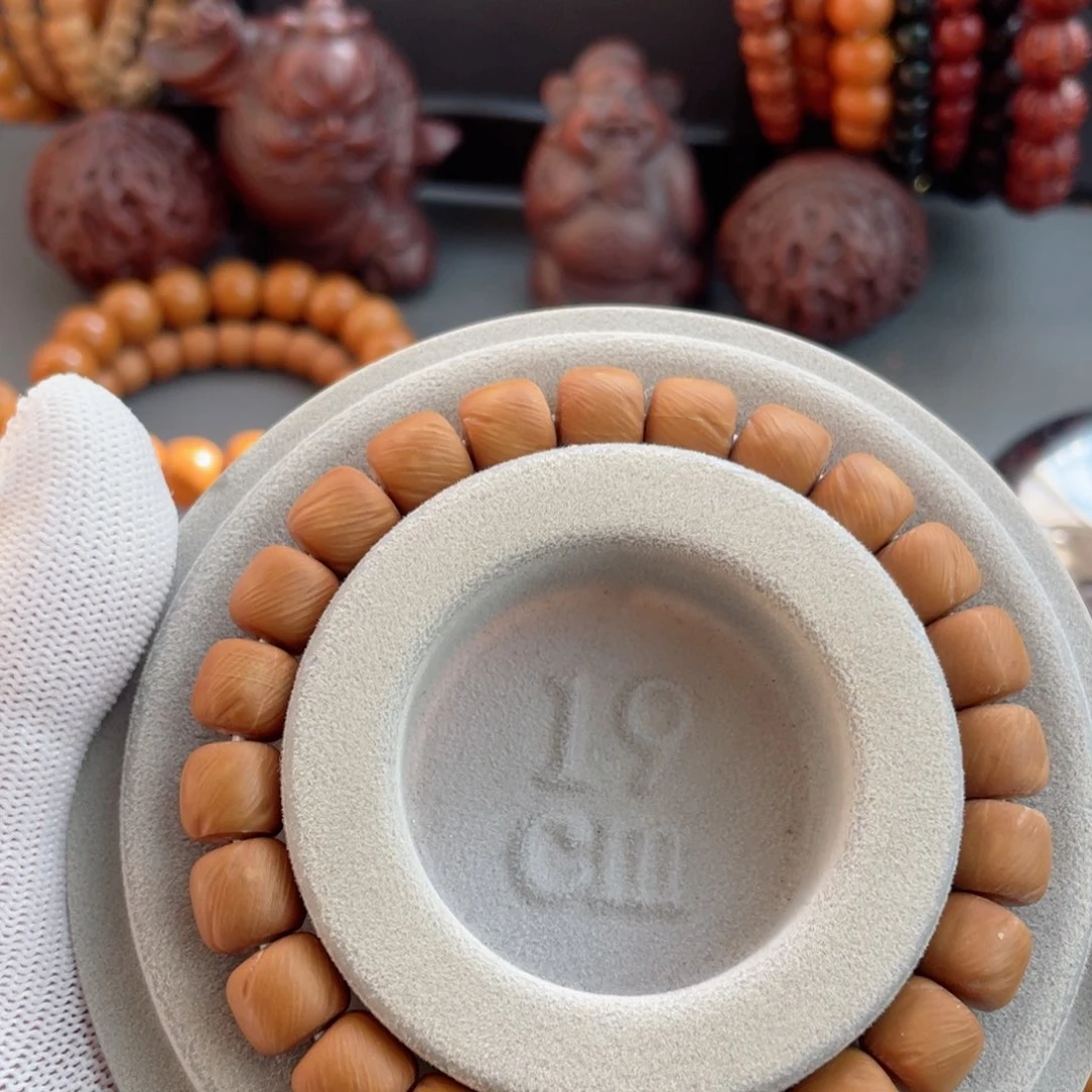 文玩核桃吊坠微瑕山峦9+