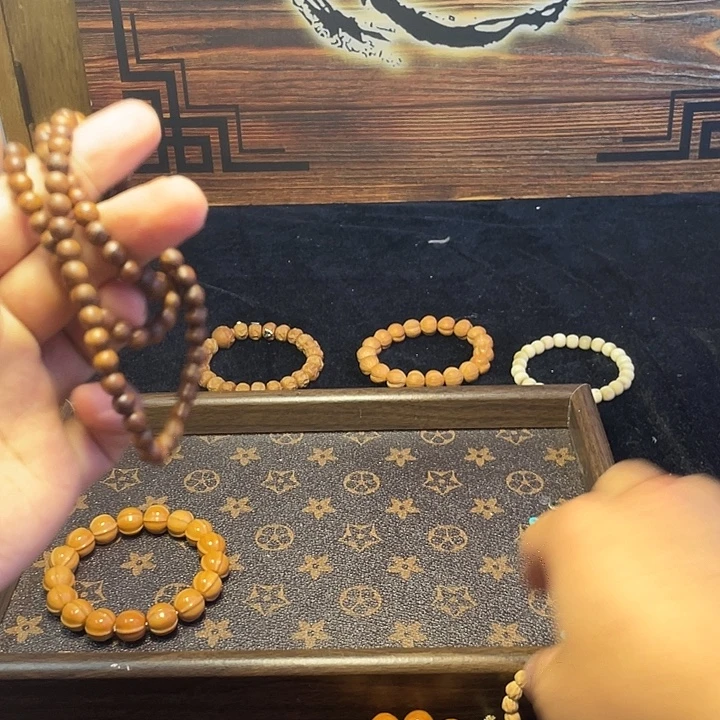 猴头核桃手串花梨脖挂➕百香单圈