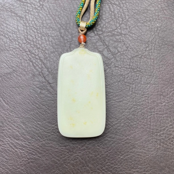 平安牌挂件和田玉首饰珠宝D2